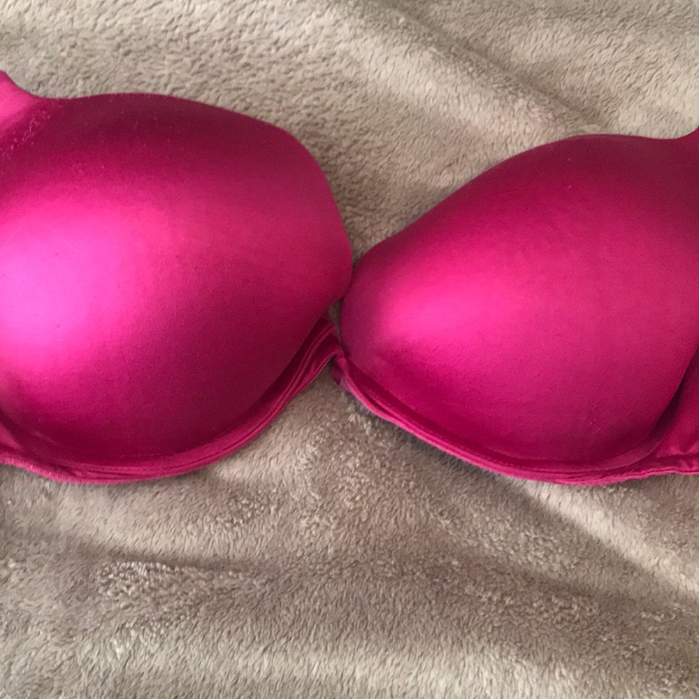 Victoria’s Secret bra